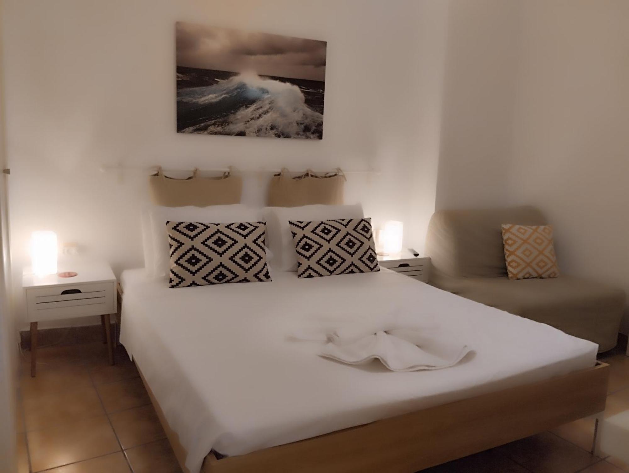 בניטסס Jo'S Guesthouse, Benitses מראה חיצוני תמונה