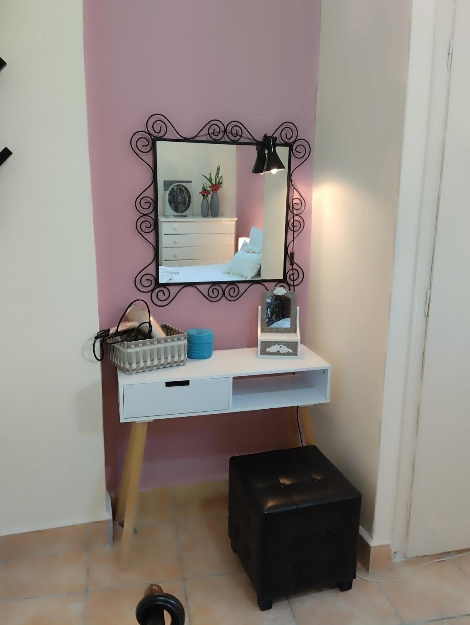 בניטסס Jo'S Guesthouse, Benitses מראה חיצוני תמונה